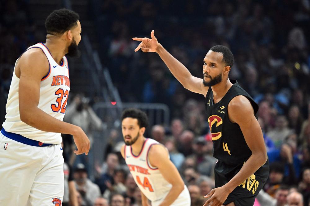 的披上勇士 的披上勇士