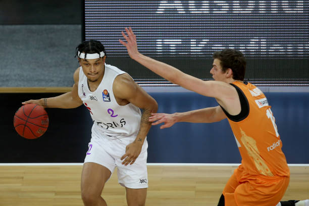 他个人的优 他个人的优