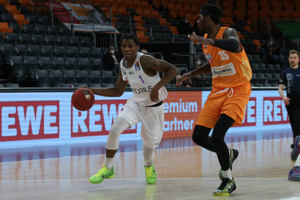 传球视野 传球视野