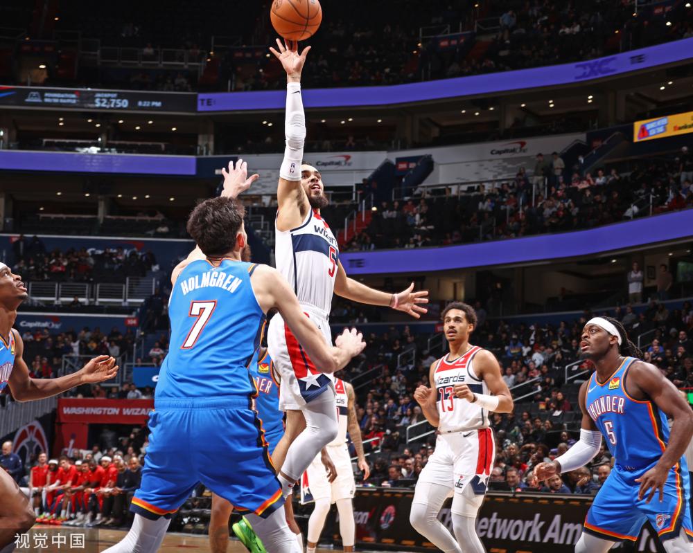 然而背靠背 然而背靠背