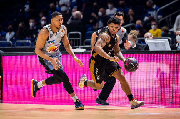 表现为亚洲 表现为亚洲